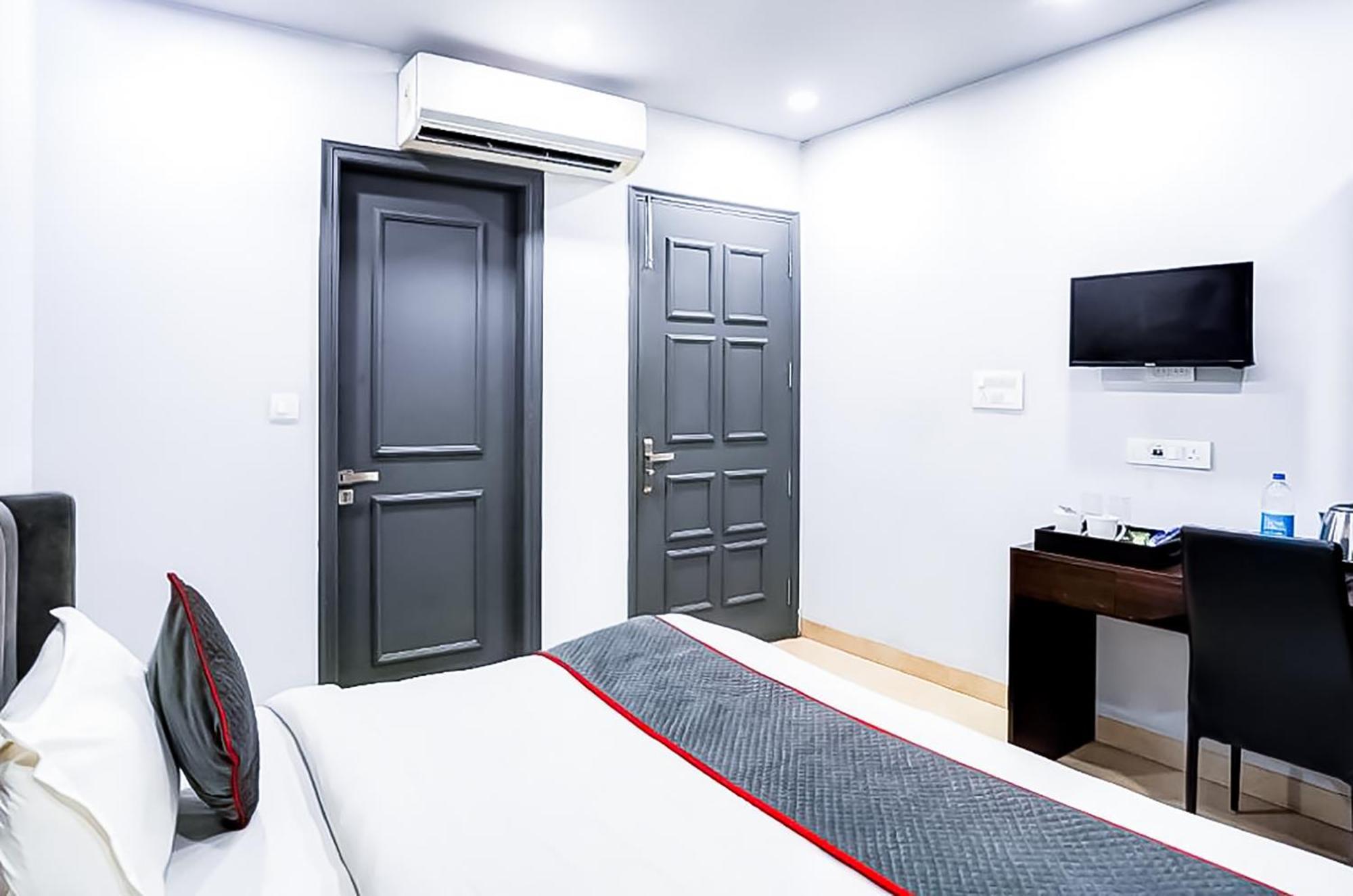 ניו דלהי Family Rooms Inn - Shalimarbagh מראה חיצוני תמונה